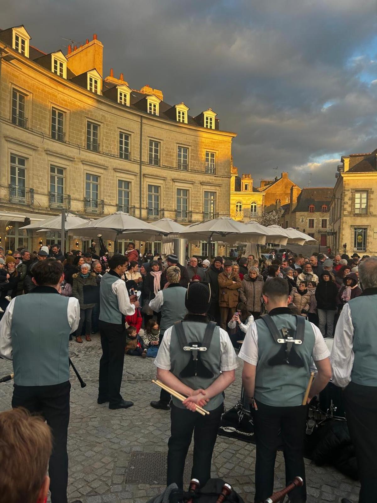 Appart De La Ferronnerie Vue Exceptionnelle Festival Photo La Gacilly Exterior foto
